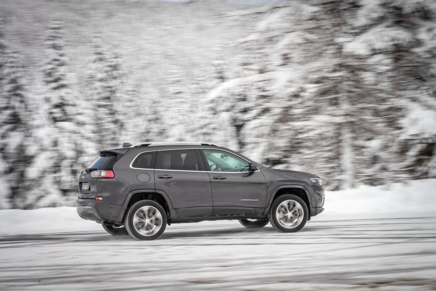  Jeep Cherokee Overland (KL) 2018 года  (WW) (фото 58 из 58)